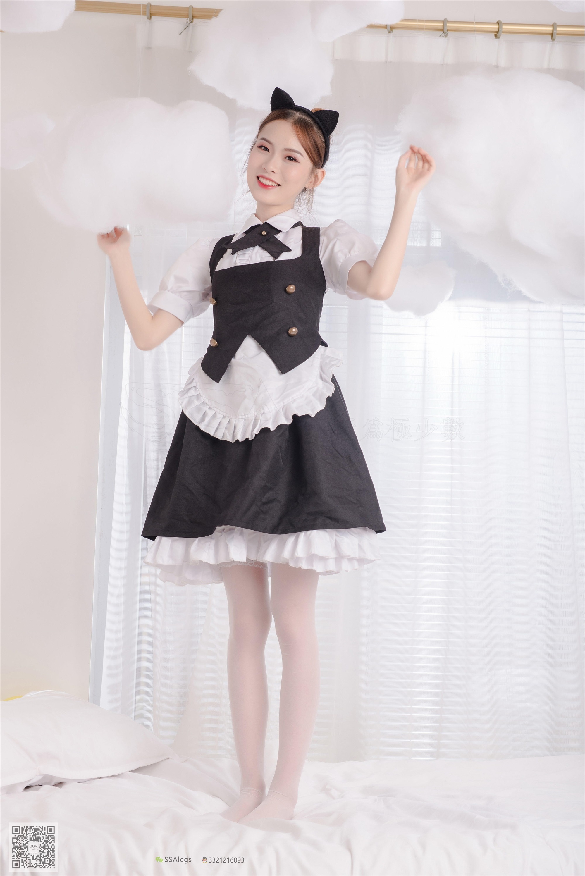 SSA丝社 NO.025 琪琪 甜美风女仆白色长筒丝袜